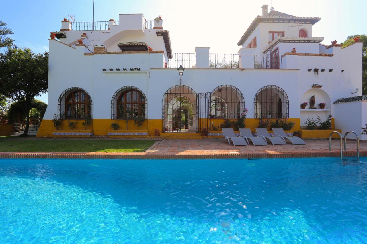 Villa Clavero Five Premium Apt Málaga Eksteriør bilde